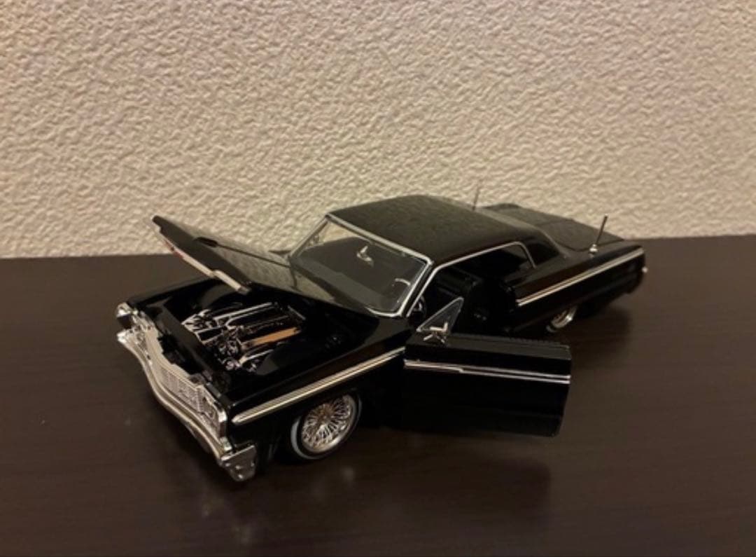 '64 インパラ
