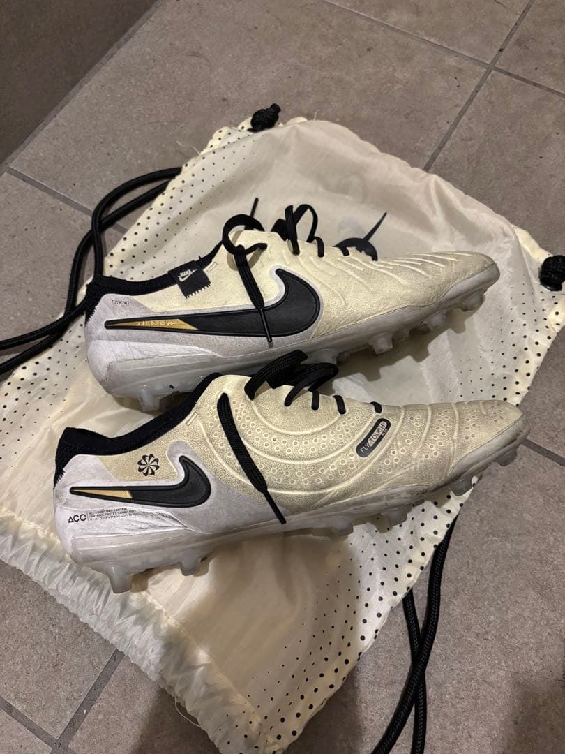 NIKE ティエンポレジェンド10 エリート　ag