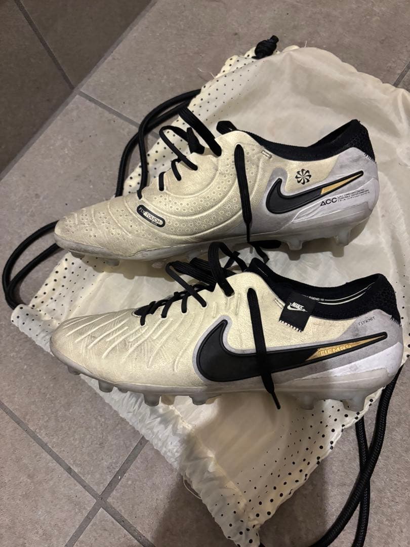 NIKE ティエンポレジェンド10 エリート　ag