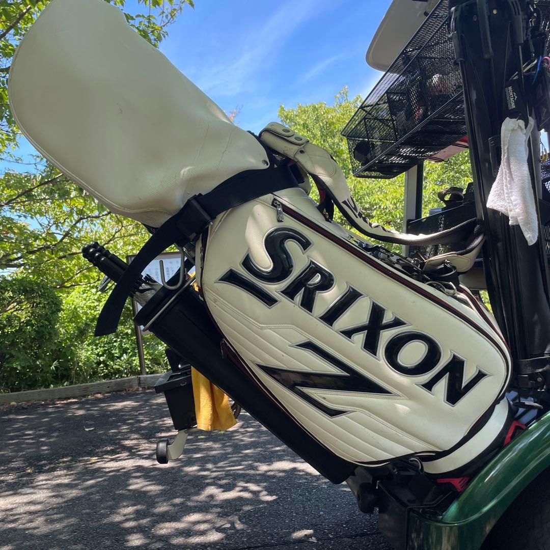 【中古】SRIXONスリクソンキャディバッグ フード付