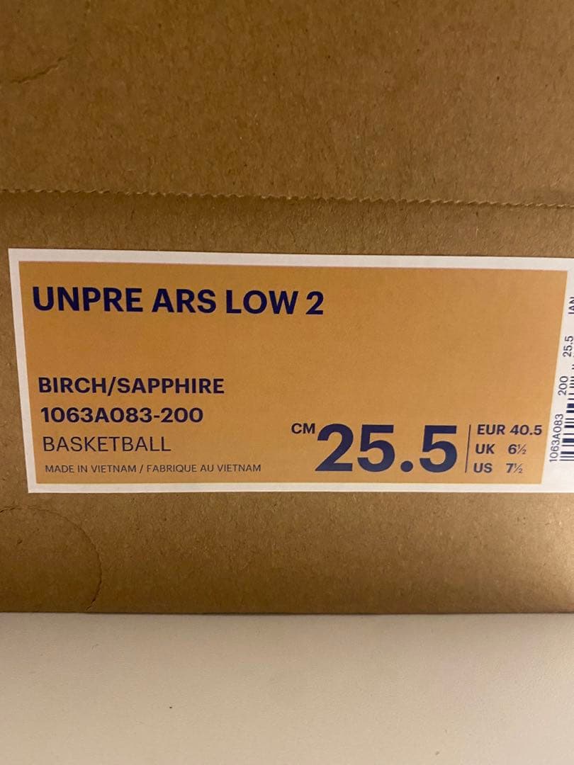 シューズ(男性用) UNPRE ARS LOW 2 25.5cm