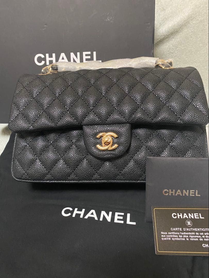 CHANEL VIPノベルティ キャビアスキンマトラッセ