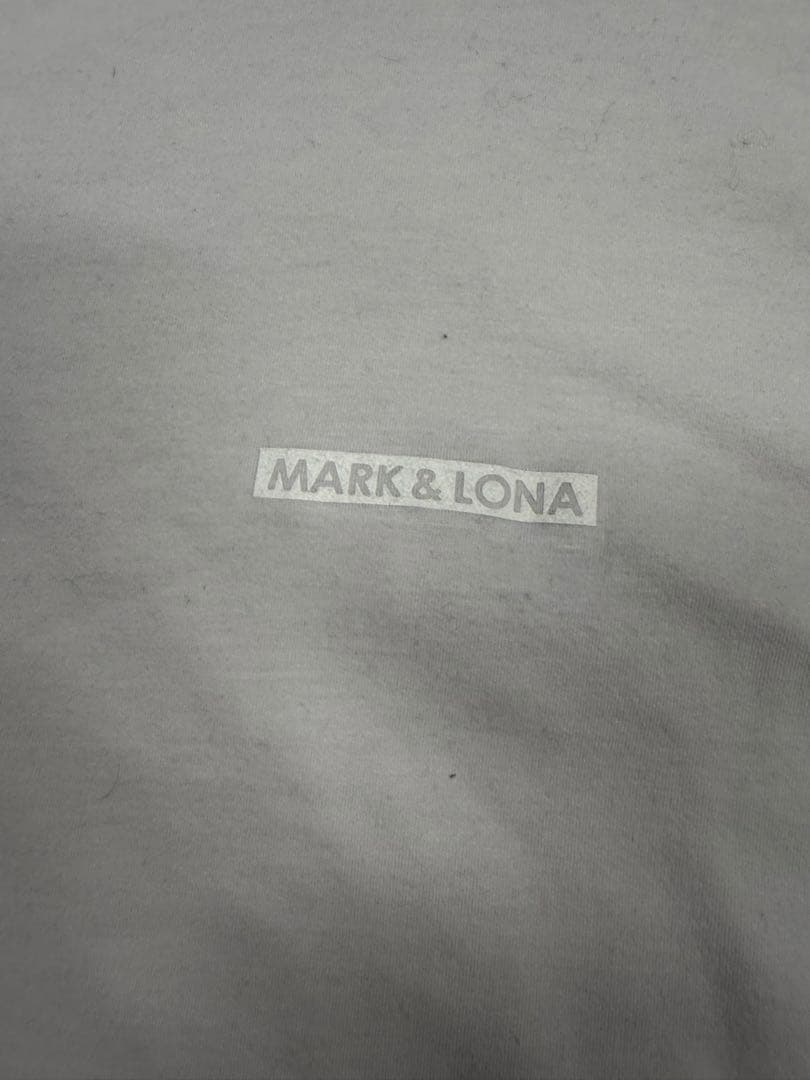 MARK & LONA 長袖ハイネックシャツ ホワイト