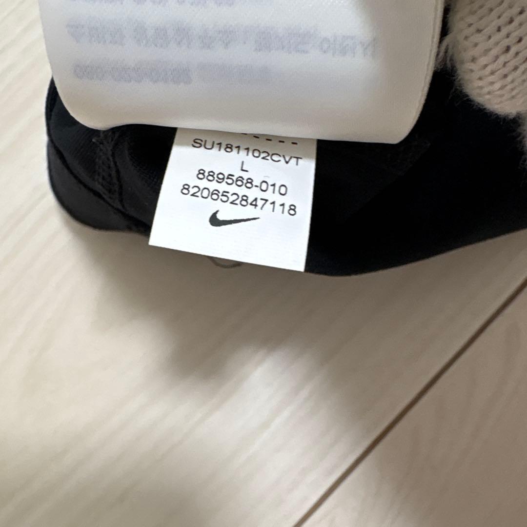 Nike タンクトップとショートパンツセット