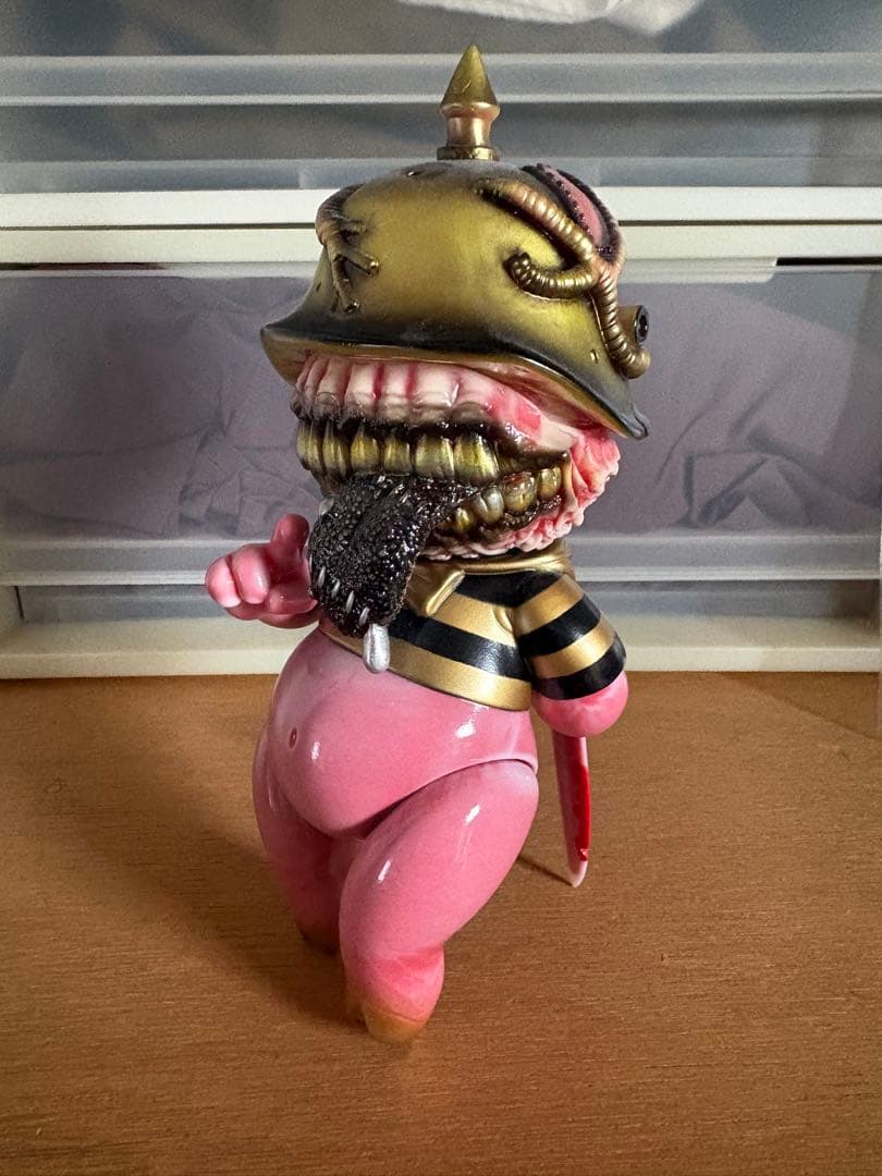 blackbook toy hateballums　当選品　ソフビ