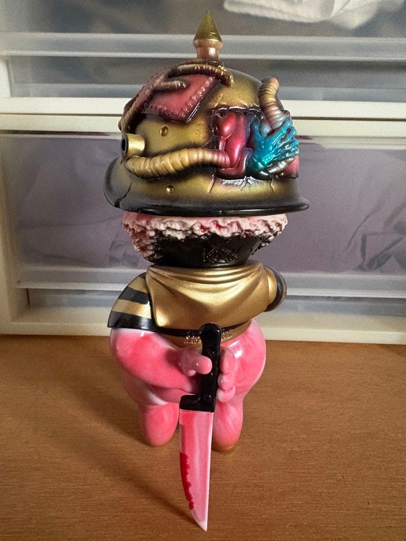 blackbook toy hateballums　当選品　ソフビ