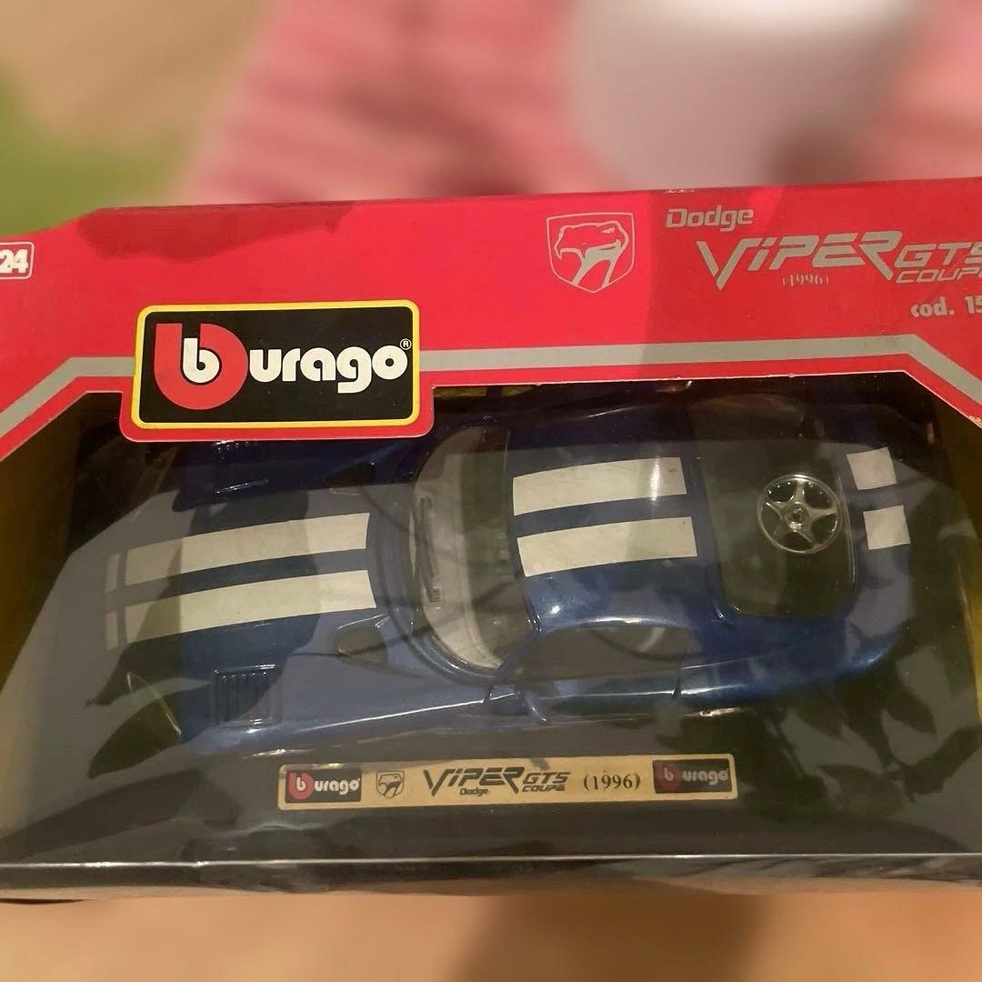 burago 1996年式 ブラゴ　ダッチ　バイパー　GTS クーペ　1/24