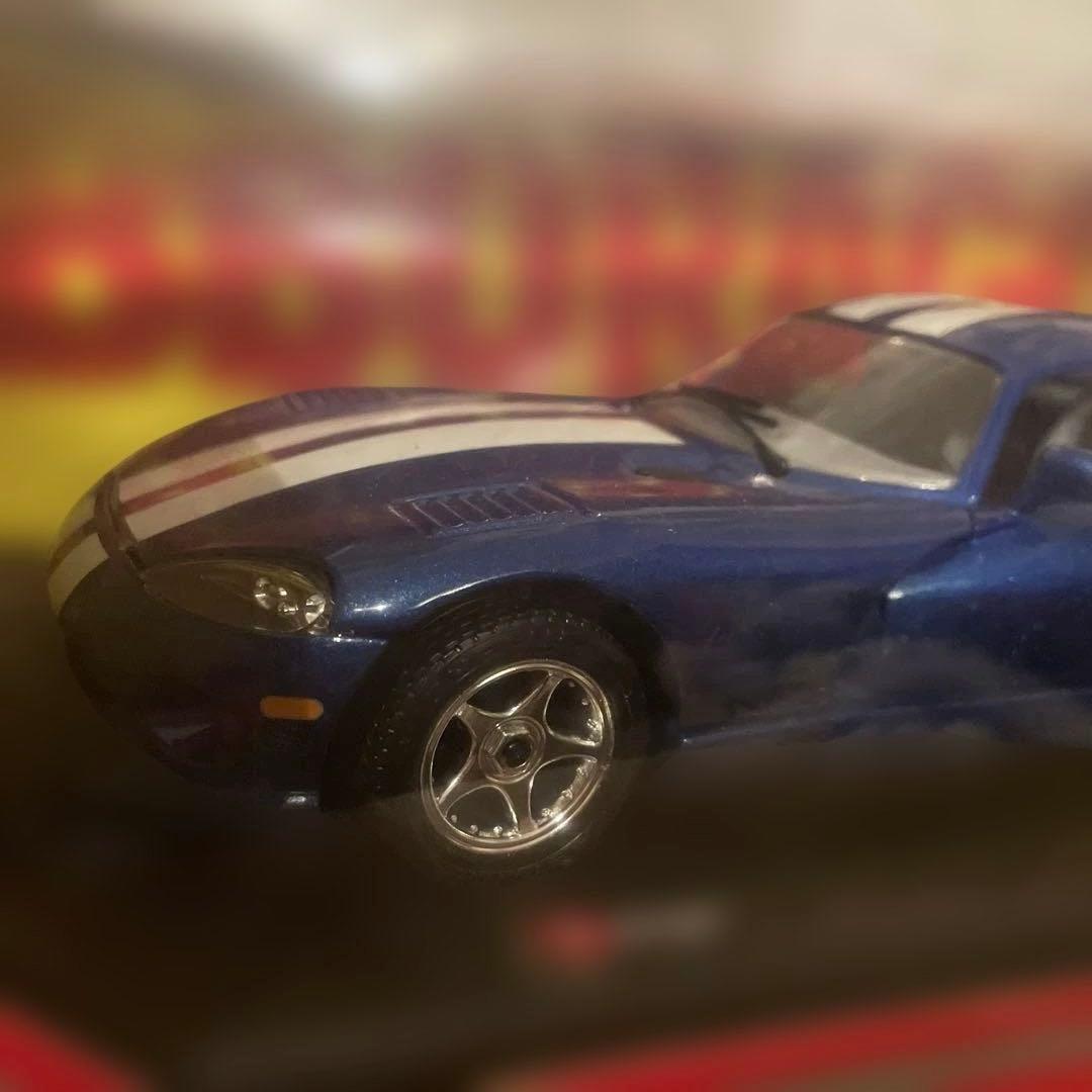 burago 1996年式 ブラゴ　ダッチ　バイパー　GTS クーペ　1/24