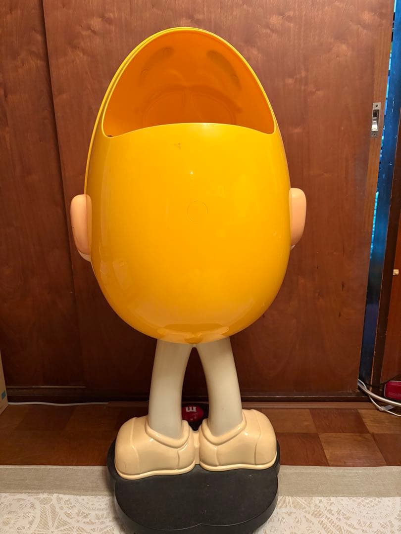 M&M's イエロー ディスプレイ user_dd4d664c