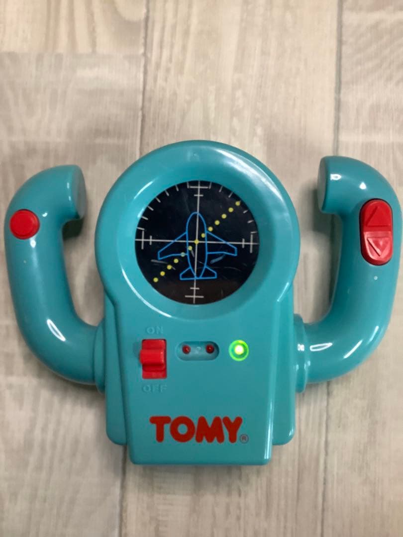 トミカキッズ　ポケモン全日空飛行機ラジコン&プルバックカー飛行機