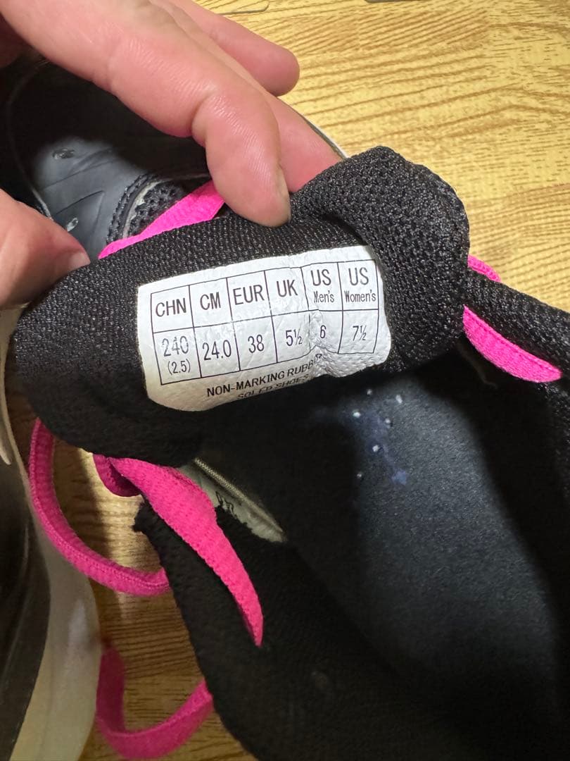 YONEX パワークッション65Z バドミントンシューズ　24.0センチ