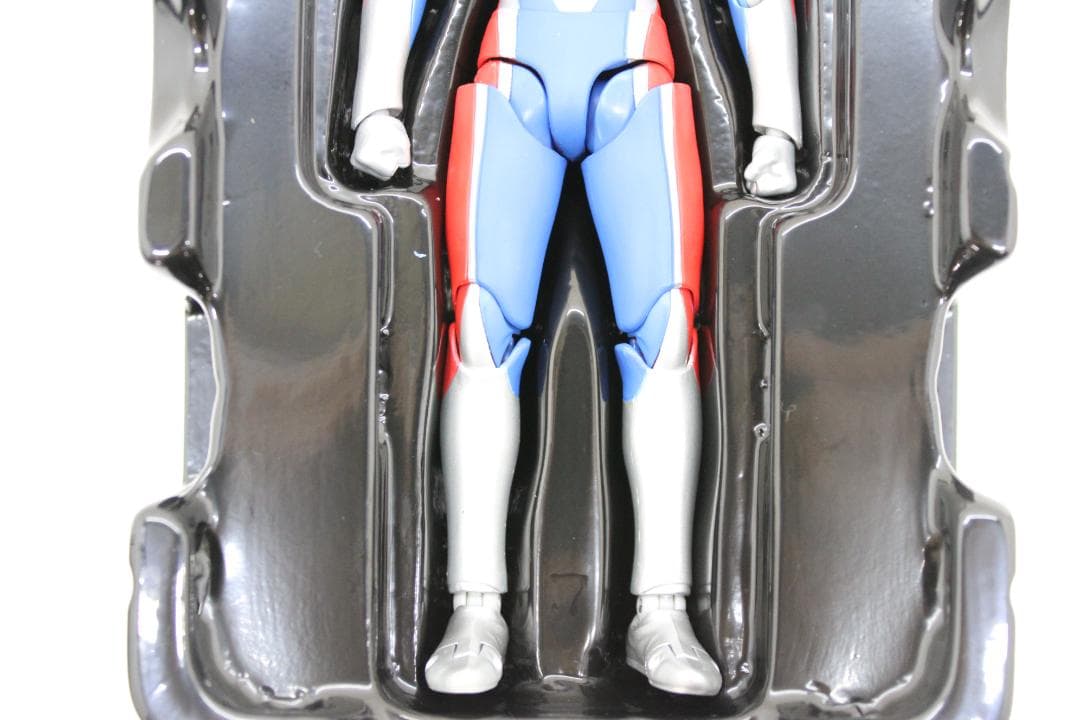真骨彫製法 ウルトラマンダイナ フラッシュタイプ 30-EY1120-05