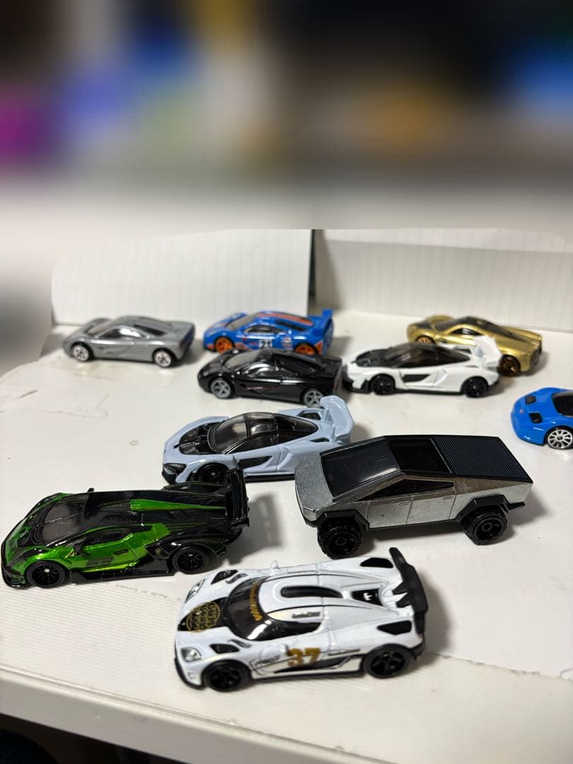 ホットウィールミニカー スーパー 11台セット&おまけ 2台