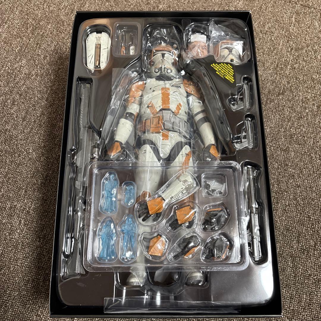 ホットトイズ コマンダー・コーディ 1/6スケールフィギュスターウォーズ