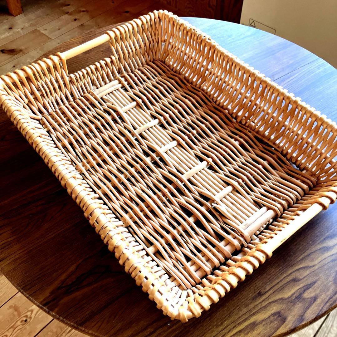 カゴトレイ　大4小1セット