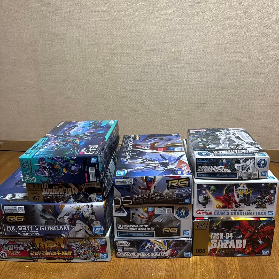 ガンプラセット RX-93ff νガンダム 他