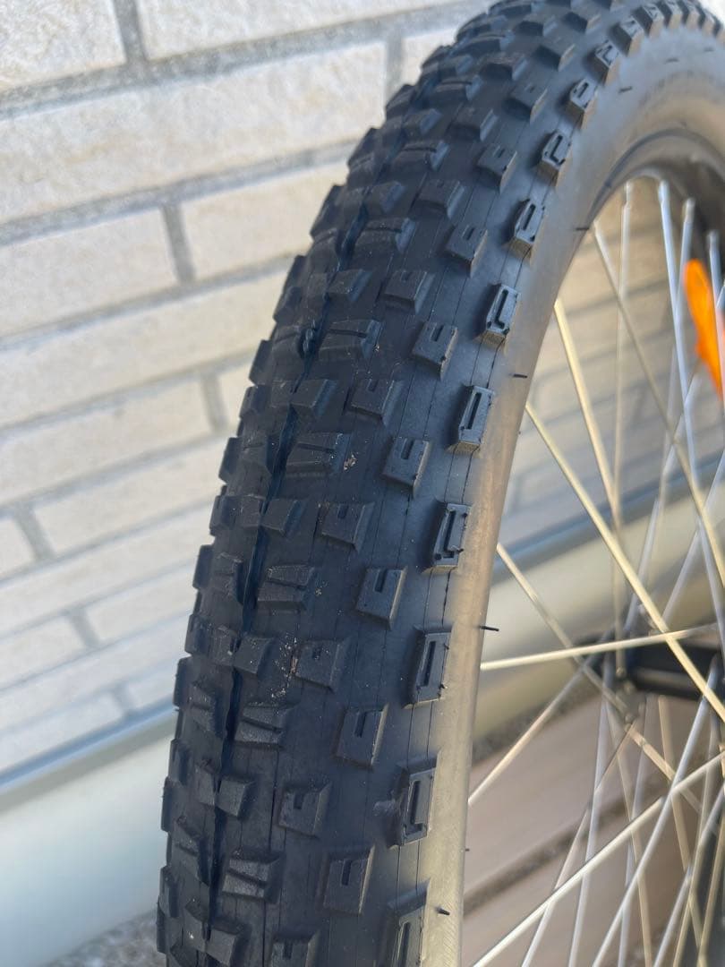 SPECIALIZED RIPROCK24 24×2.8タイヤホイールセット