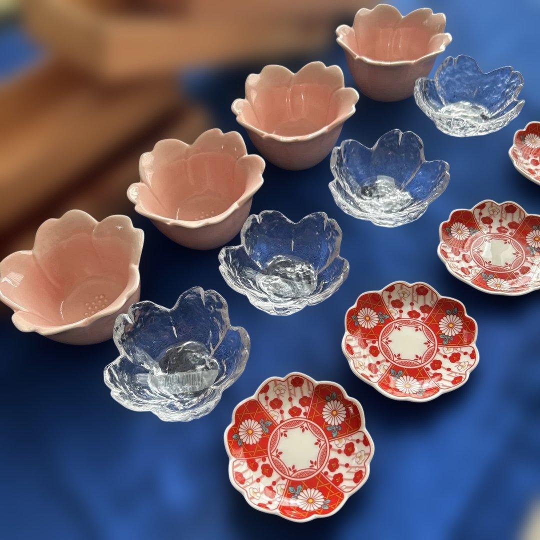 4名様セット　おもてなし　木製トレー付き　16点　桜　ひなまつり　晴れの日　豆皿