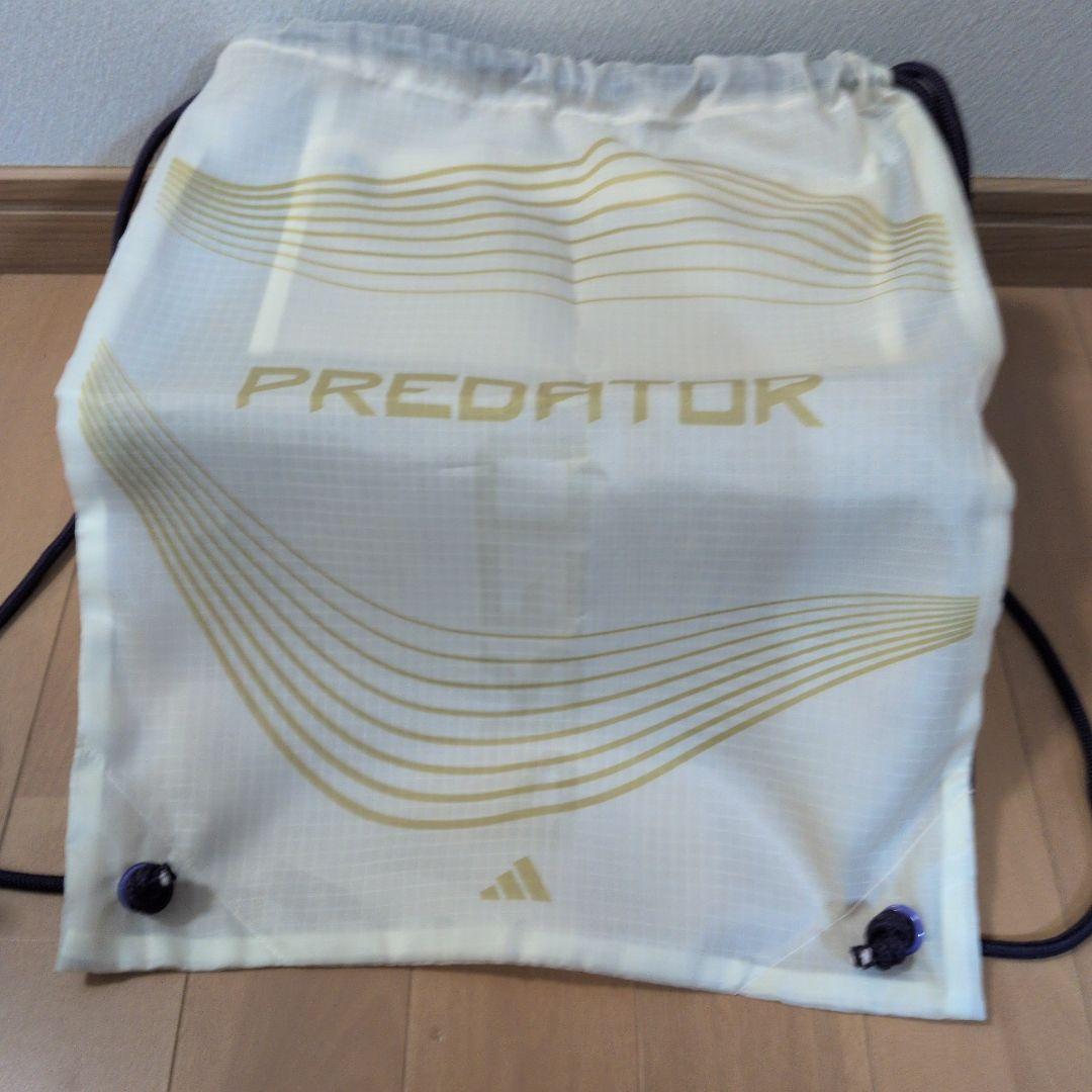 adidas Predator サッカーシューズホワイト/ゴールドサイズ22cm