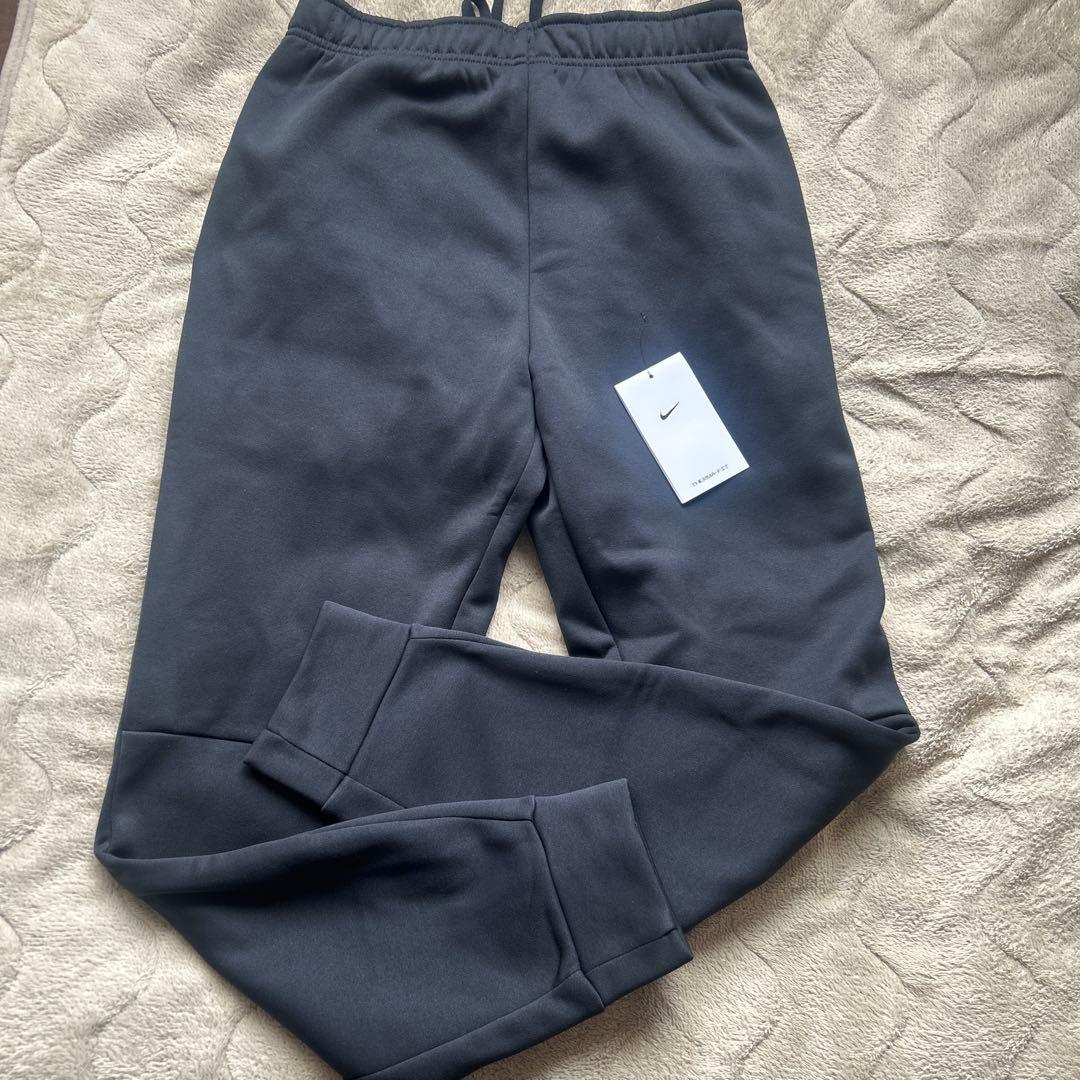 Nike グレー ジャージパンツ