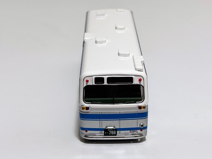 トミカリミテッドヴィンテージ LV-N09b いすゞBU04型バス(岩手県交通)