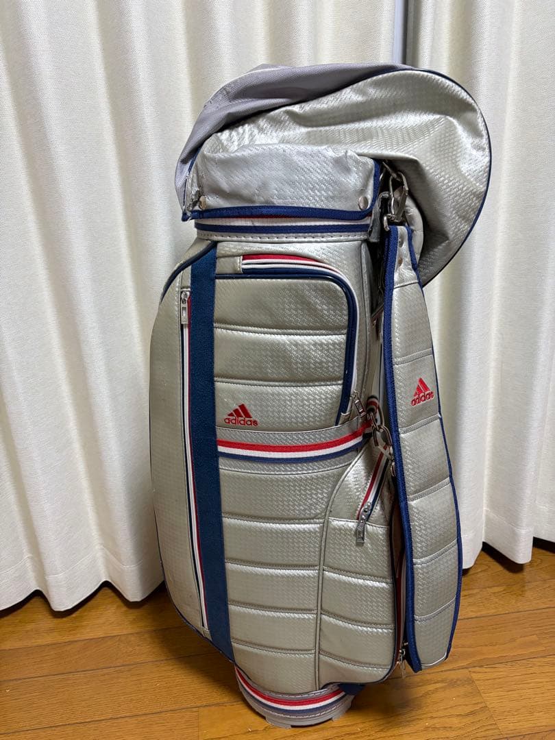 adidas ゴルフバッグ シルバー　アディダス　キャディバッグ