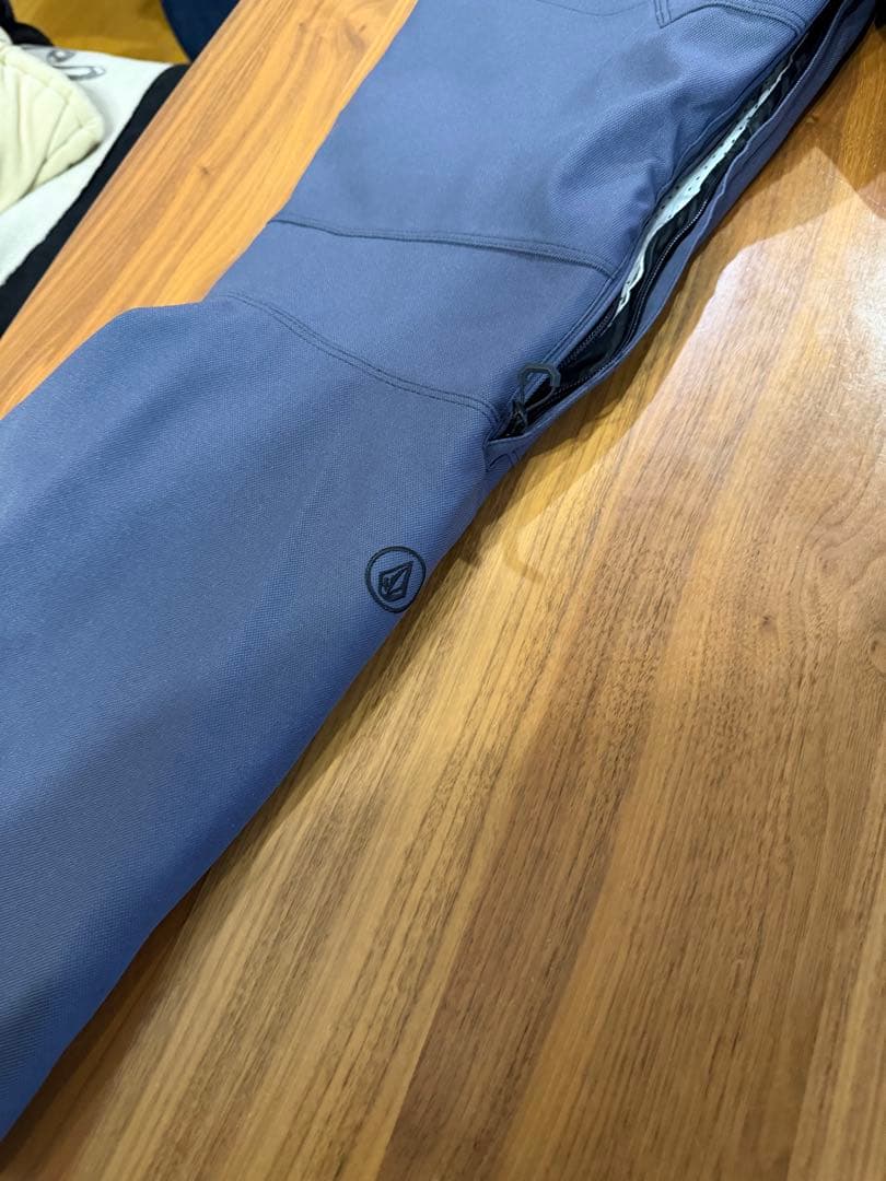 VOLCOM スノボーウェア ズボン