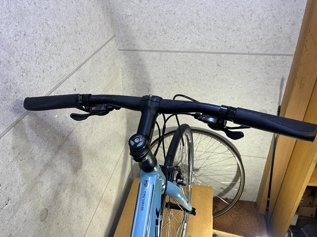 送料無料！　TREK　SEVEN.TWO 72 クロスバイク　トレック　XS