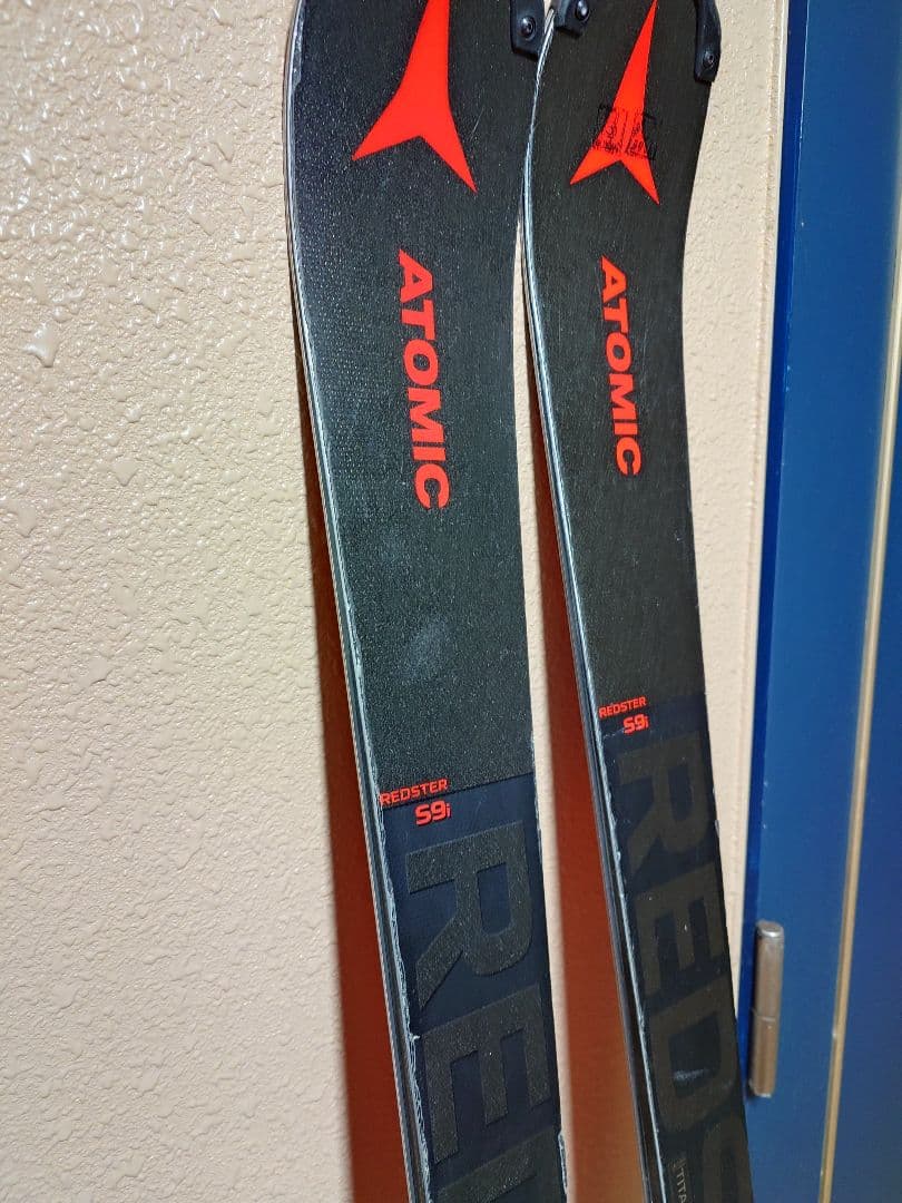 【最終値下げ】ATOMIC REDSTER S9i PRO スキー板 チューン済