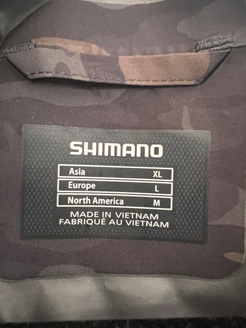 シマノ　ジャンパー　メンズ