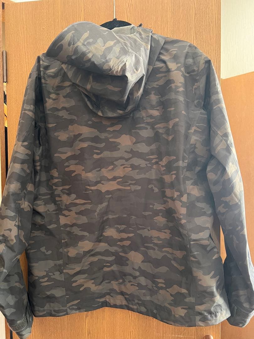 シマノ　ジャンパー　メンズ