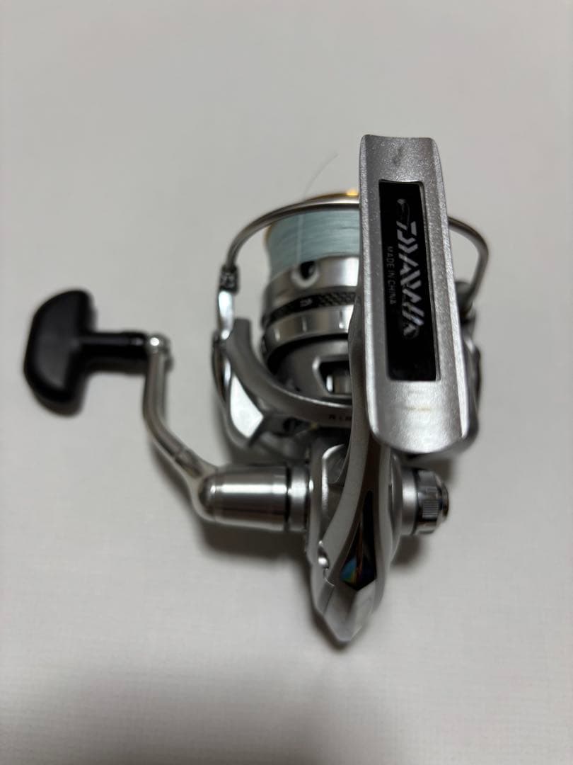 スピニングリール　DAIWA CALDIA 3000