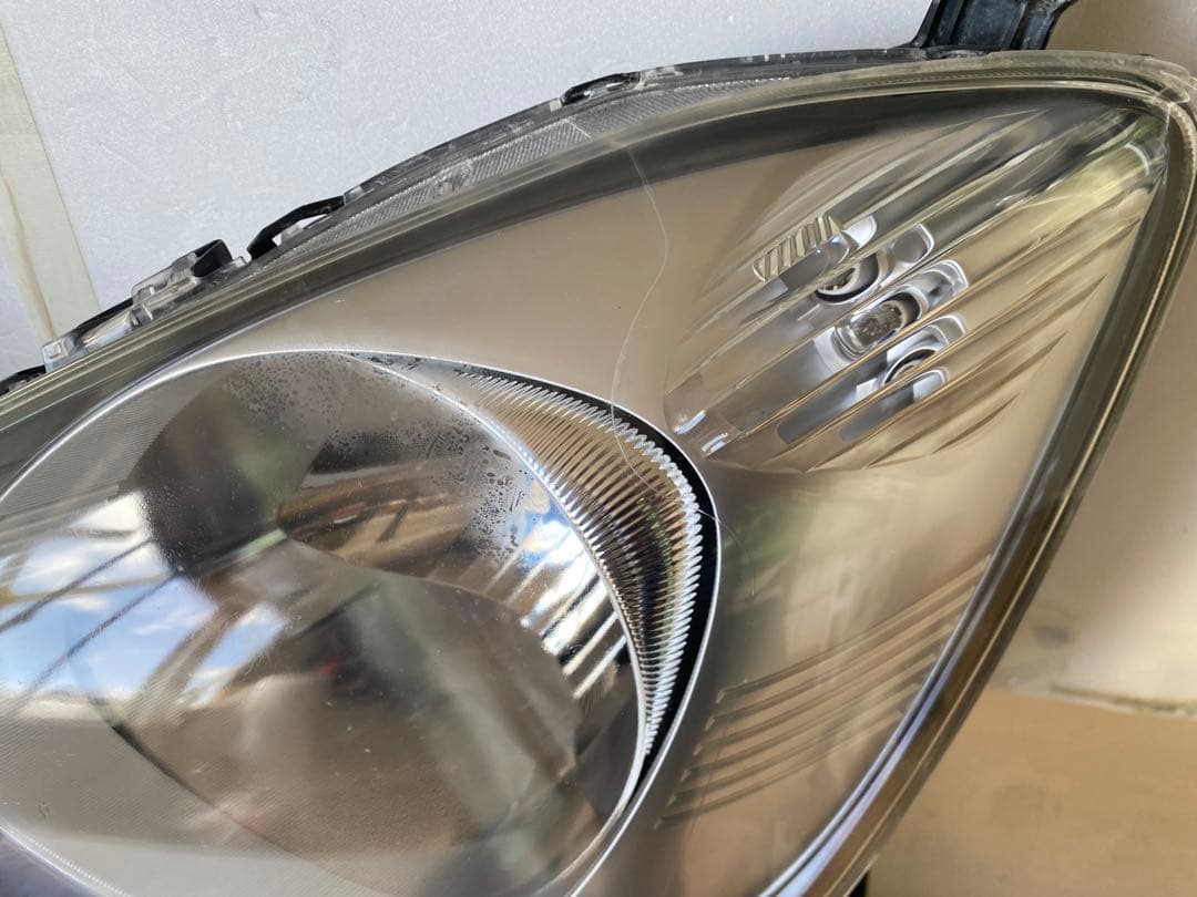 ホンダ フィット GE6 / GE7 / GE8 純正ヘッドライト左右セットです