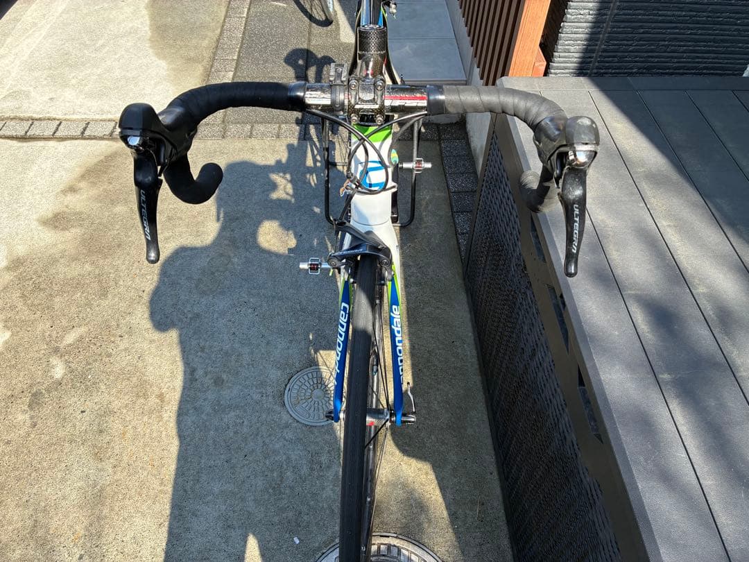 Cannondale SuperSix ロードバイク発送はできません。