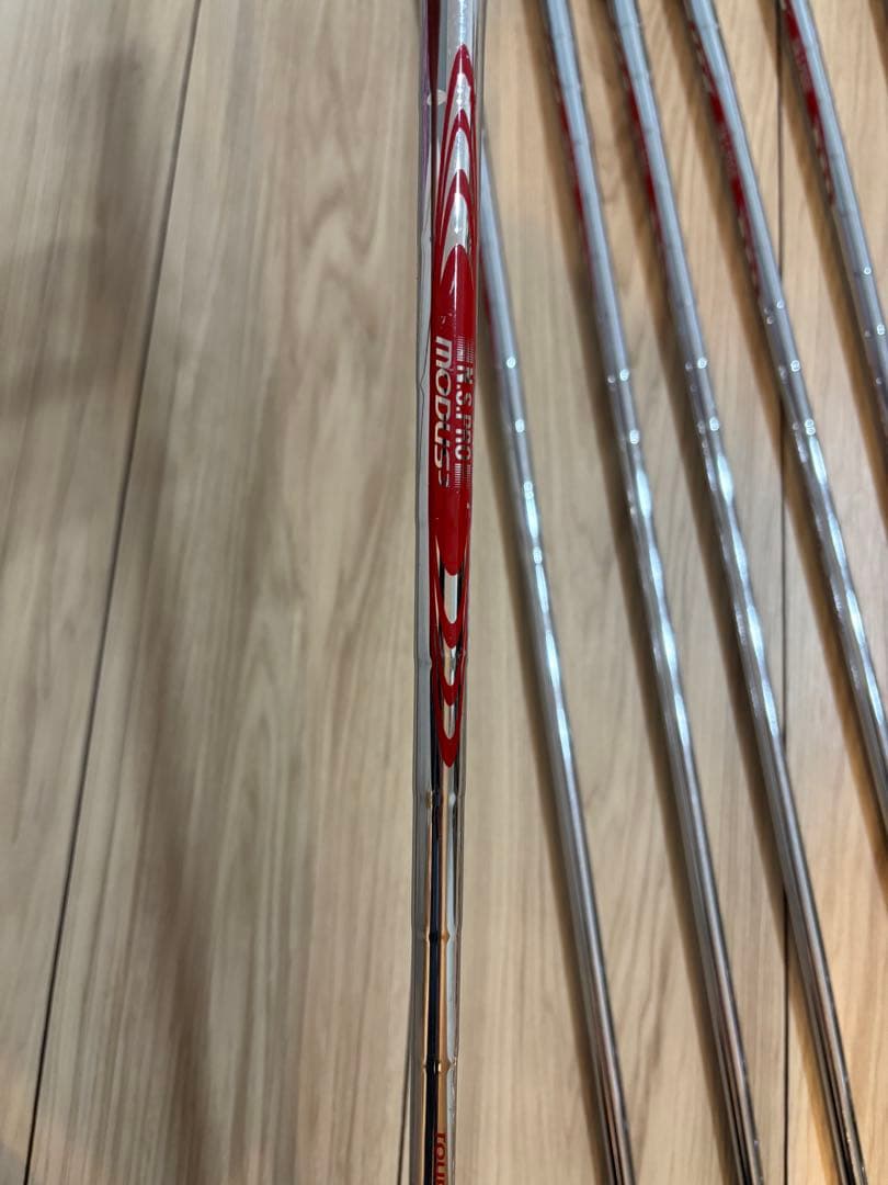 クラブ HONMA TOUR WORLD