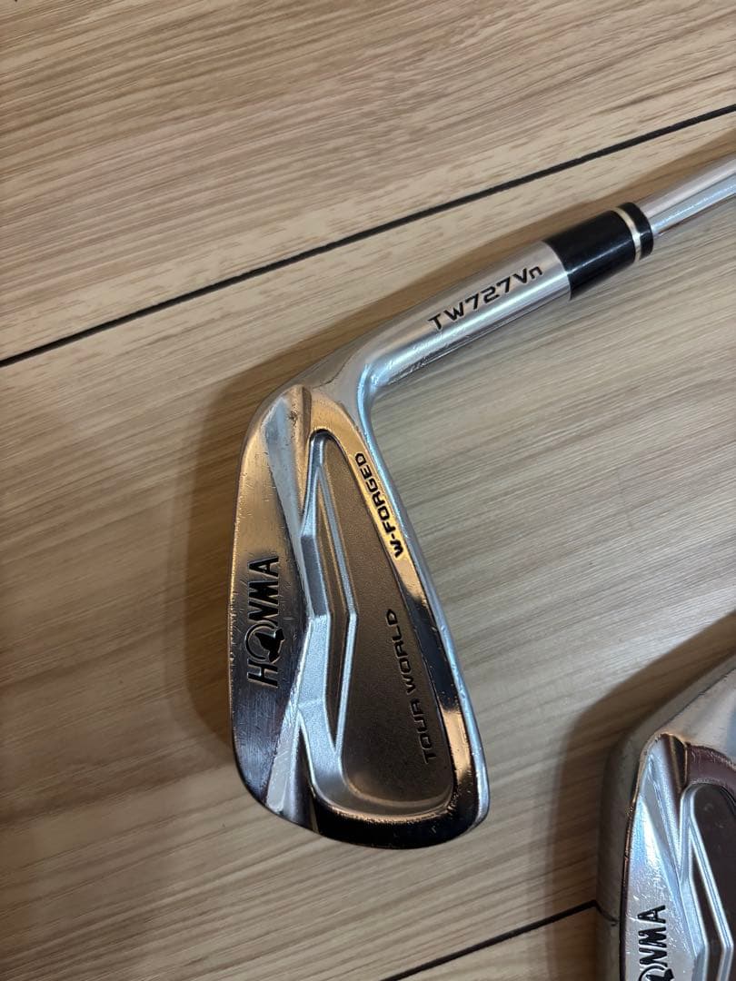 クラブ HONMA TOUR WORLD