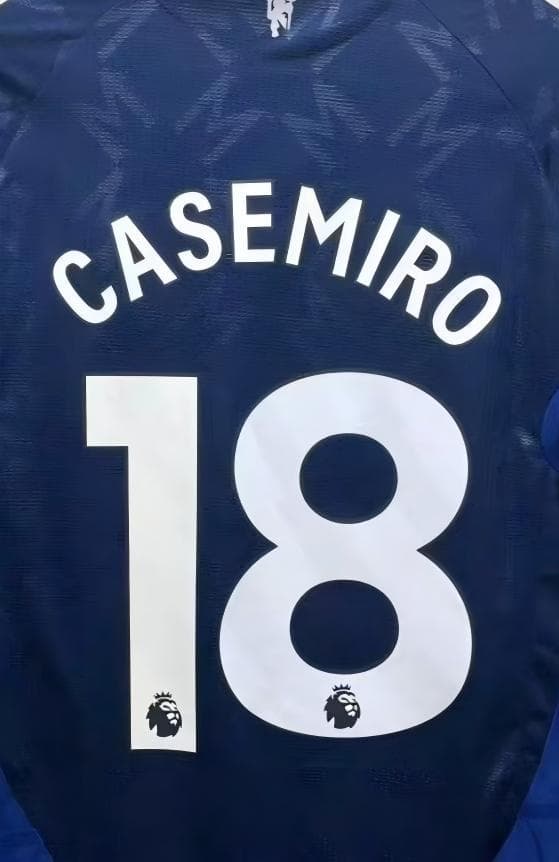 ウェア CASIMIRO XL 18