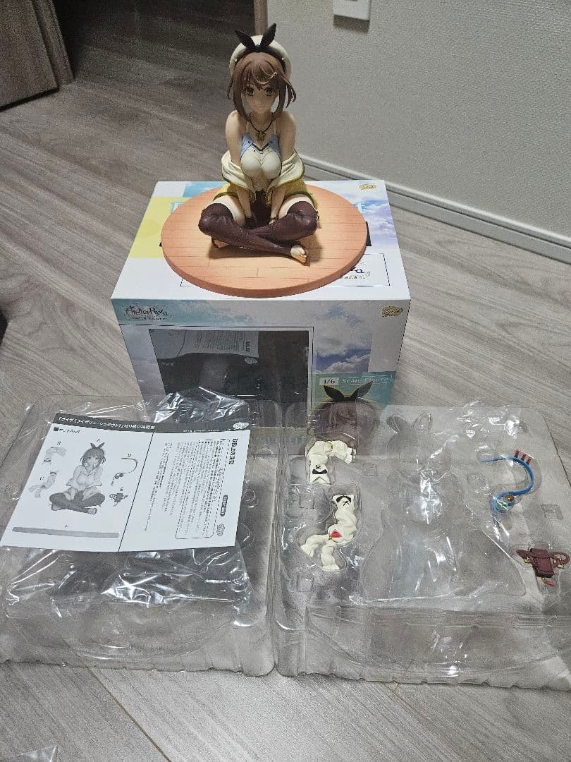 ライザ(ライザリン•シュタウト)　1/6スケールフィギュア