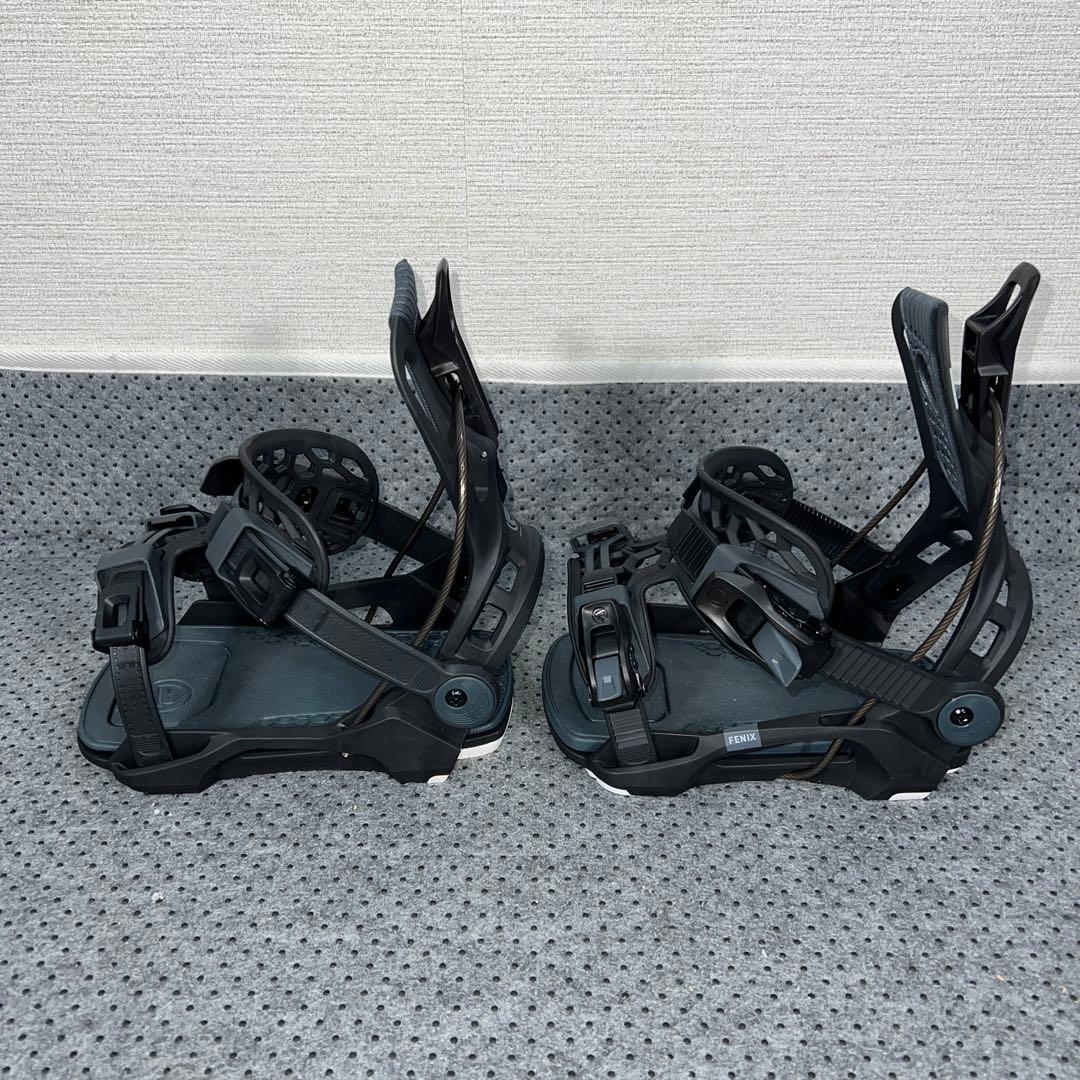 ２回使用 美品 FLOW FENIX バインディング Mサイズ