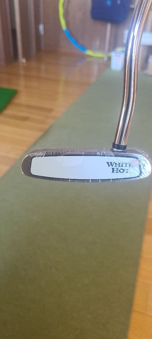 ODYSSEY WHITE HOT ROSSIE パター