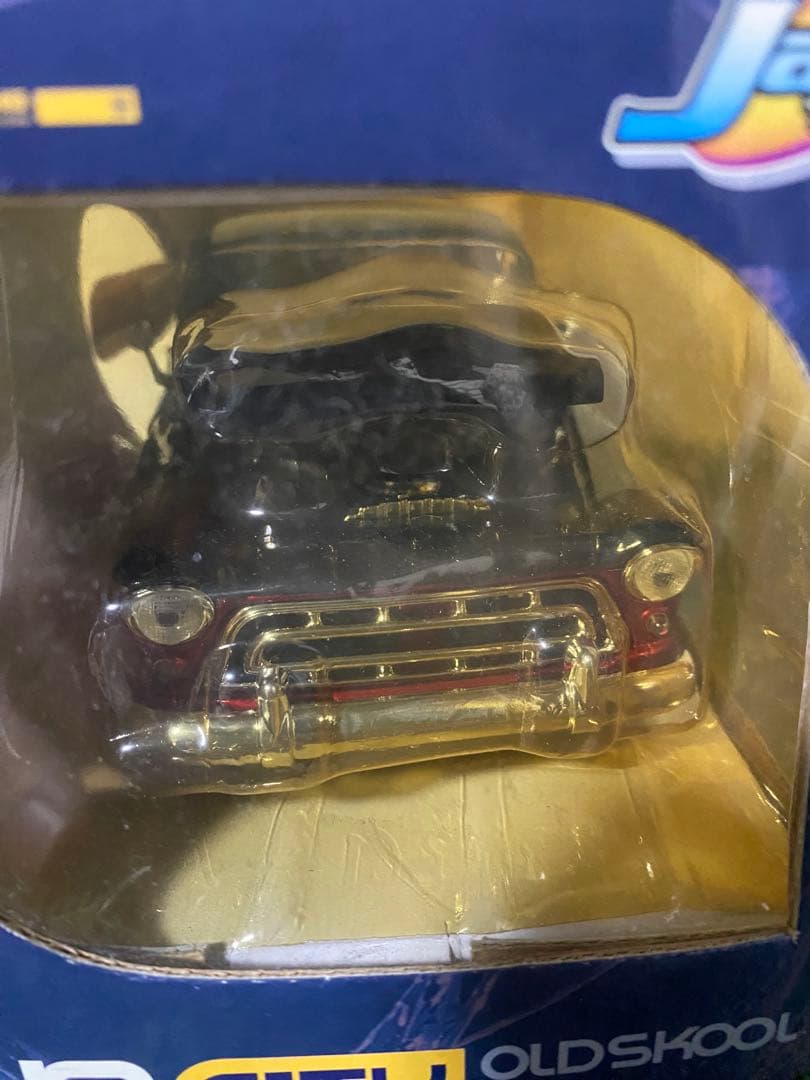 Jada Toys 1/24 1957 Chevy Suburban ミニカー