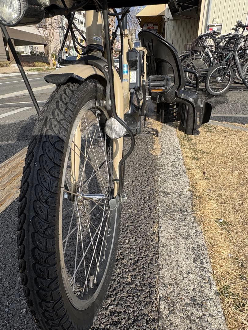 中古20㌅YAMAHA電動アシスト自転車　12.3Ah 大阪　058