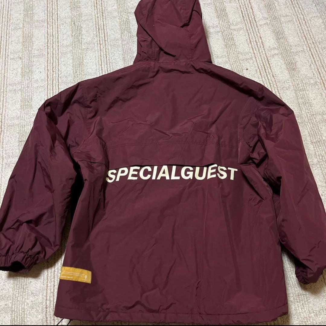 Special guest ウェア