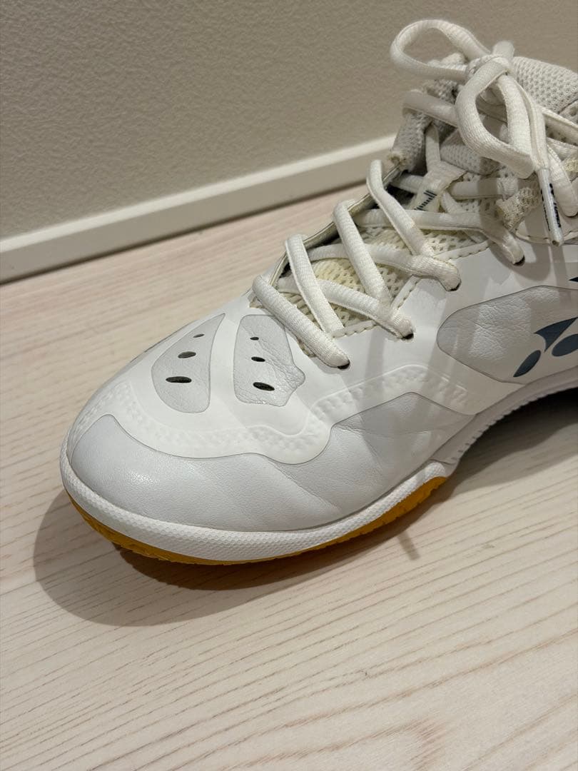 YONEX パワークッション65Z4 ワイド バドミントンシューズ 22.5