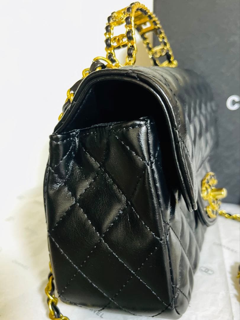 【非売品】CHANELノベルティショルダーバッグ黒　マトラッセ　ココマークVIP