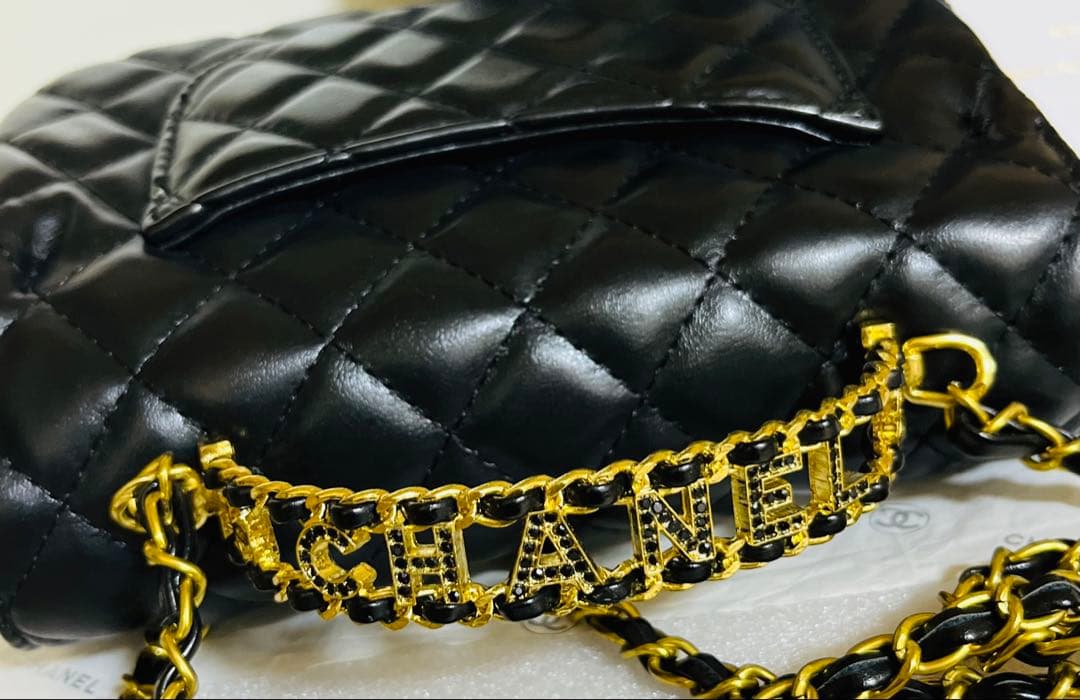【非売品】CHANELノベルティショルダーバッグ黒　マトラッセ　ココマークVIP