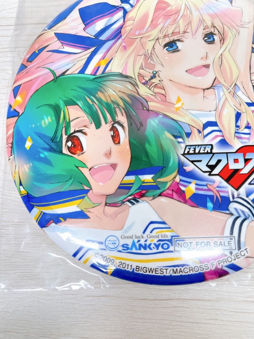FEVER マクロスF 4 BIG缶バッジ 非売品 レア