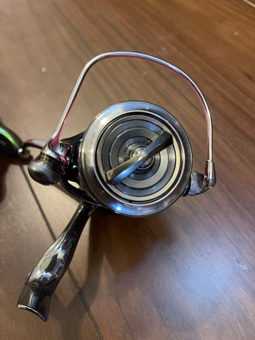 リール DAIWA EXIST LT3000H