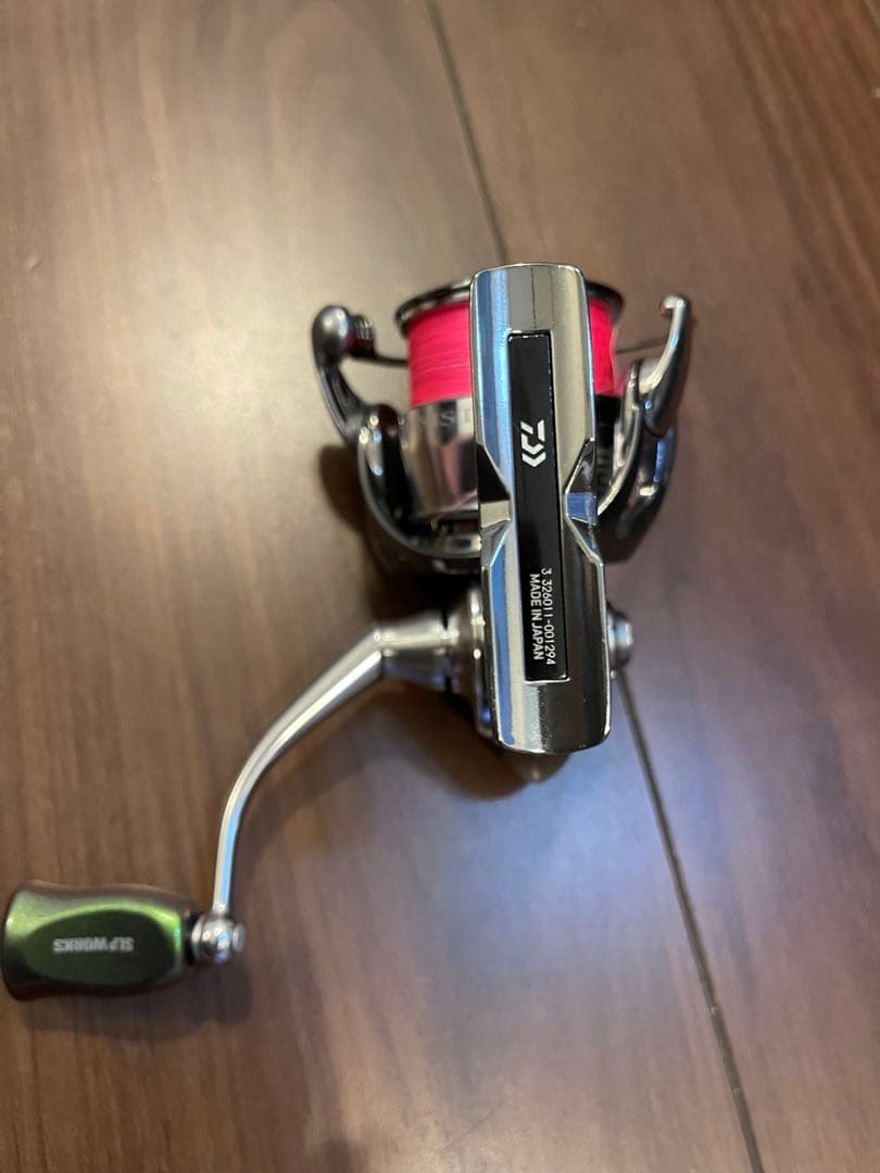 リール DAIWA EXIST LT3000H