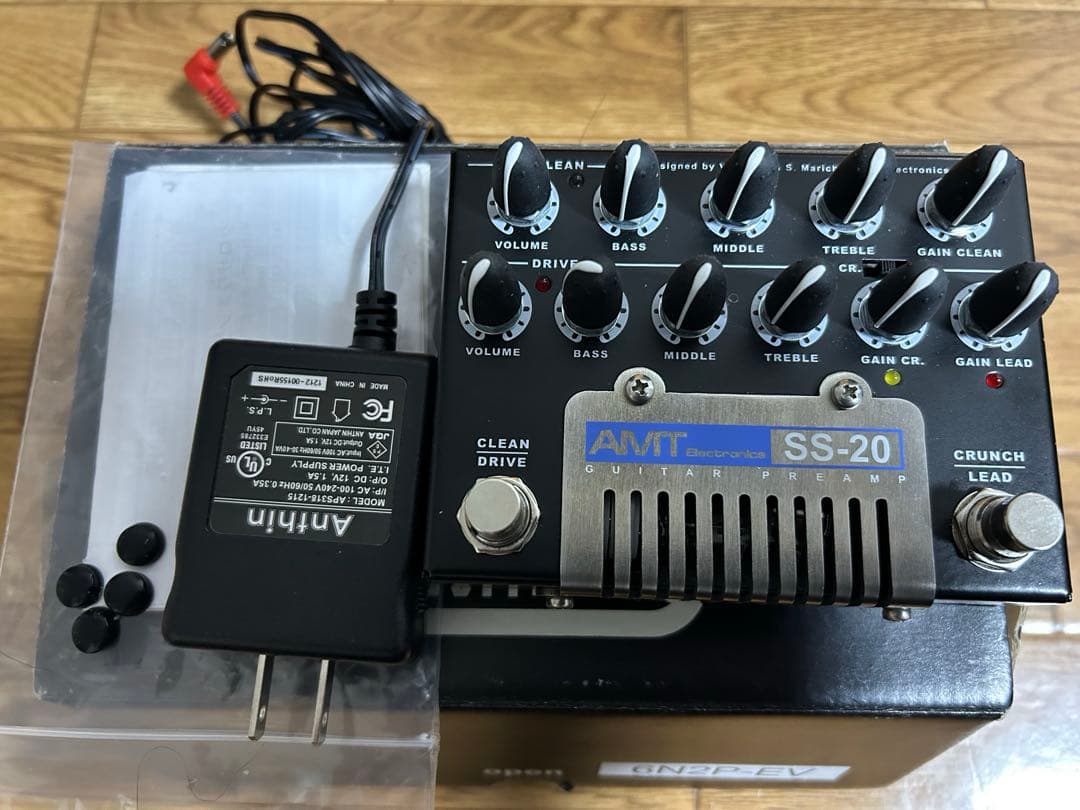 AMT SS-20 チューブプリアンプ